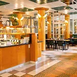 Victor's Residenz-hotel 4*