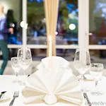 ホテル Victor's Residenz-hotel ゲーラ