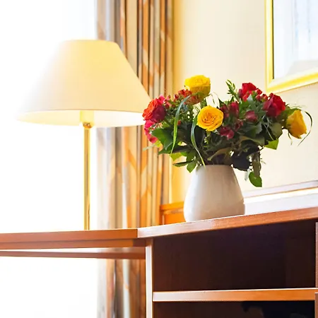 Victor´s Residenz-hotel 4*