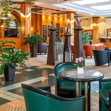 Victor's Residenz-hotel 4*