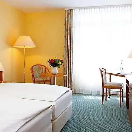 酒店 Victor's Residenz-hotel 4*
