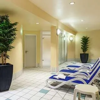 Victor's Residenz-hotel 4*