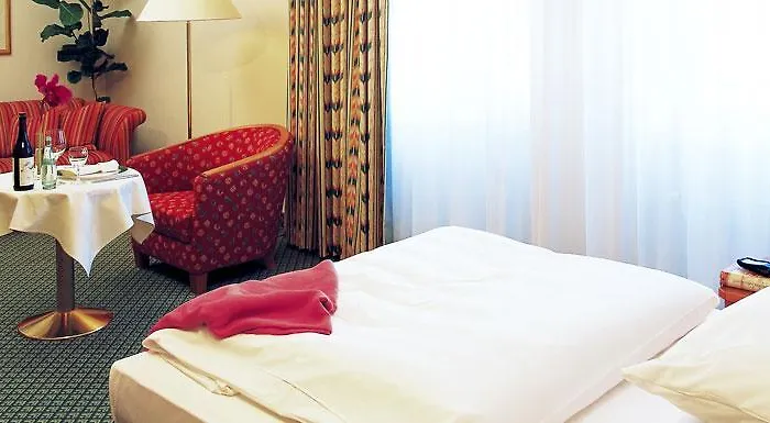 호텔 Victor's Residenz-hotel 4*